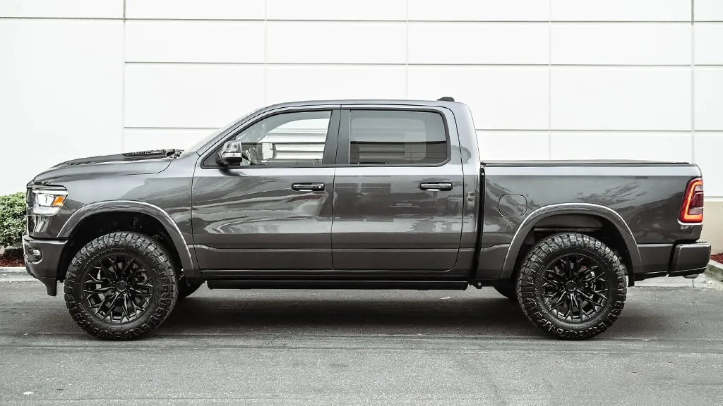 Jante Fuel D804 Flame 22x12 6x139.7 ET-44 | Noir Mat sur Xperts4x4 Accessoires 4x4 Off-Road