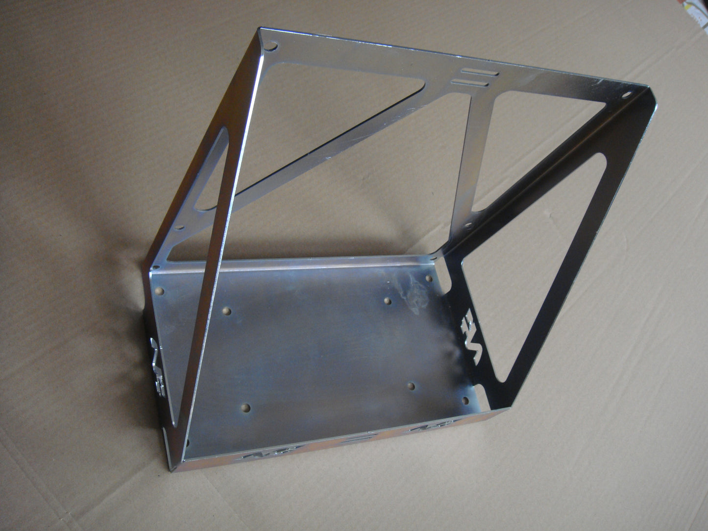 Support en acier de jerrycan 20l universel - livré seul N4-Offroad sur Xperts4x4 Accessoires 4x4 Off-Road