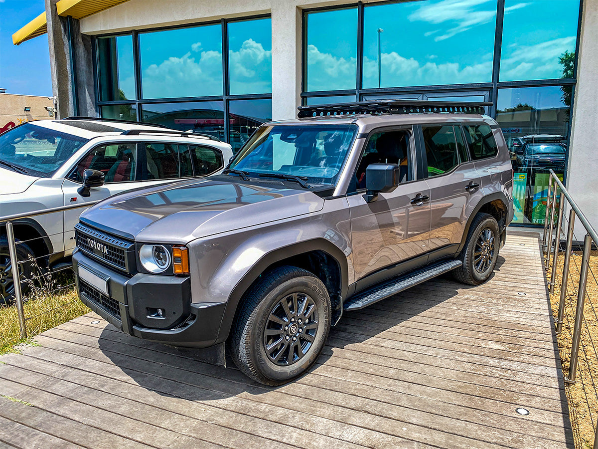 Kit Galerie de Toit Rhino-Rack Pioneer Land Cruiser Prado 250 (2100x1240mm) sur Xperts4x4 Accessoires 4x4 Off-Road