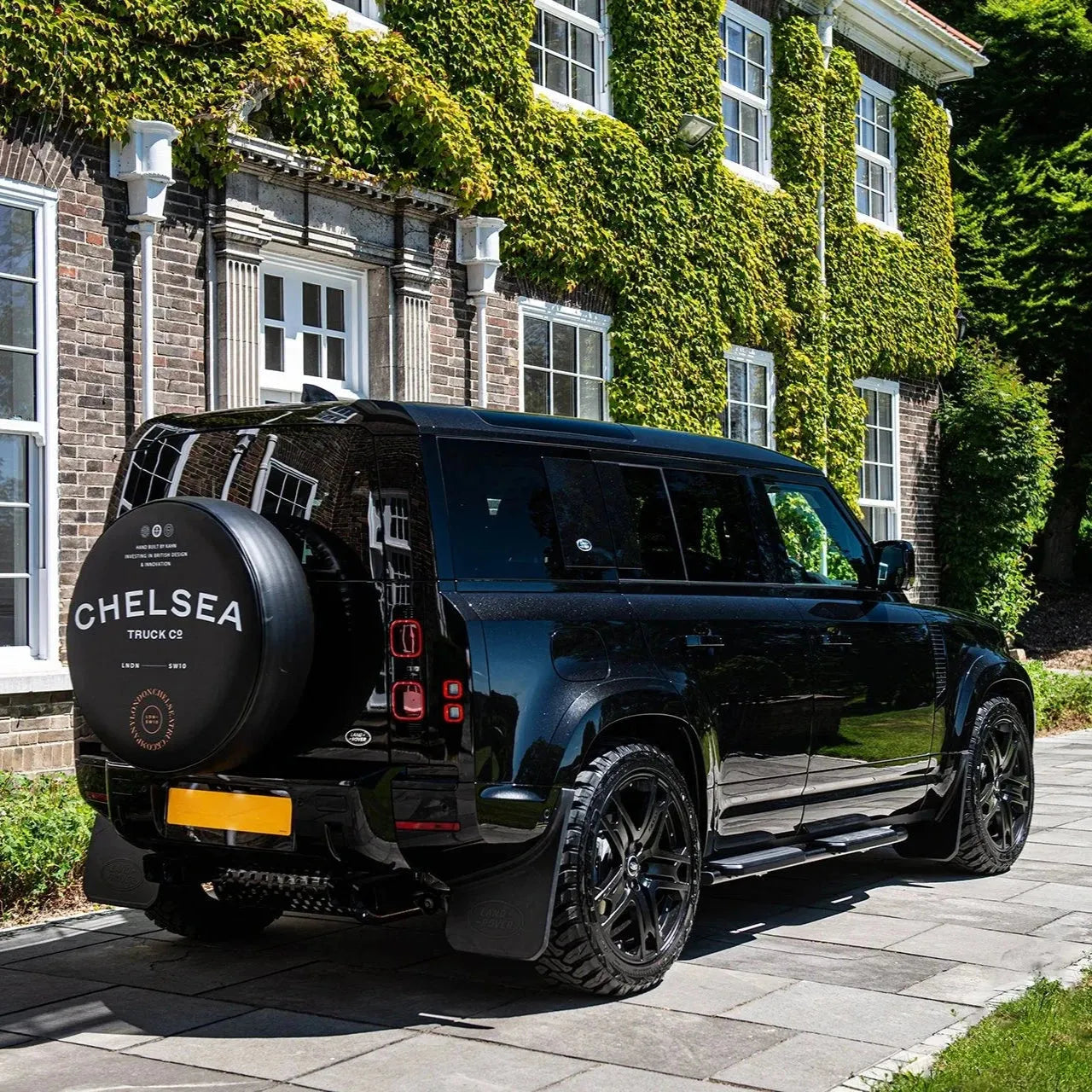 Marche-pied Fixe Kahn Design pour Land Rover Defender 110 (2020+) sur Xperts4x4 Accessoires 4x4 Off-Road