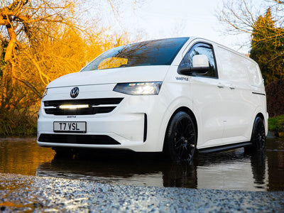 Kit Calandre VW Transporter T7 (2025+) avec Glide 18 Standard LAZER LAMPS sur Xperts4x4 Accessoires 4x4 Off-Road