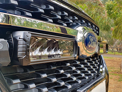 Kit Grille LAZER LAMPS Ford Ranger Limited 2023+ — 2x Triple-R 850 Intégré sur Xperts4x4 Accessoires 4x4 Off-Road