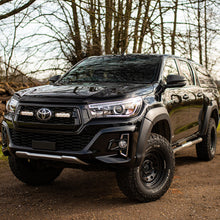 Pack LED Calandre LAZER LAMPS Toyota Hilux Invincible-X sur Xperts4x4 Accessoires 4x4 Off-Road