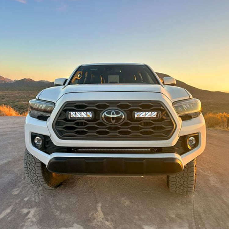 Pack LED Calandre LAZER LAMPS Toyota Tacoma TRD 2020-2023 sur Xperts4x4 Accessoires 4x4 Off-Road