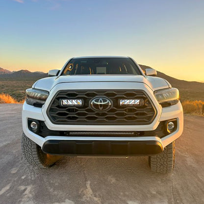 Pack LED Calandre LAZER LAMPS Toyota Tacoma TRD 2020-2023 sur Xperts4x4 Accessoires 4x4 Off-Road