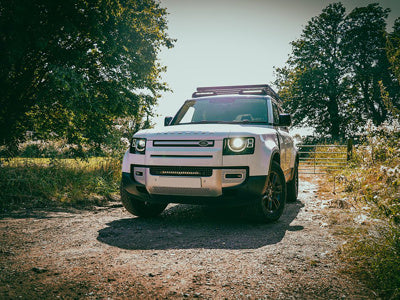 Supports de toit Defender 2020+ pour Linear 12 et Linear 12 Elite LAZER LAMPS sur Xperts4x4 Accessoires 4x4 Off-Road