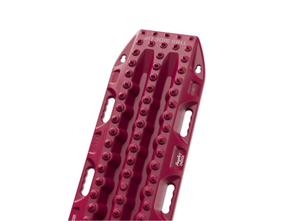 Plaques à sable Maxtrax MKII bordeaux - La paire - Edition limitée Maroon sur Xperts4x4 Accessoires 4x4 Off-Road