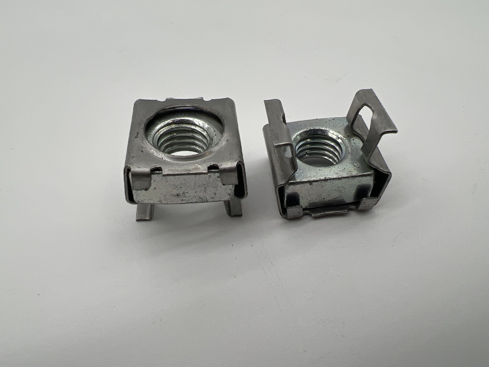 Platine de Treuil Universelle Acier N4 Offroad 6mm 3.6T à 5.4T sur Xperts4x4 Accessoires 4x4 Off-Road