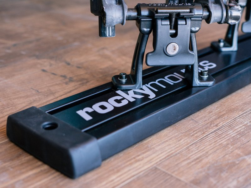 Rail de fixation vélo VanTrack 24" ROCKY MOUNTS sur Xperts4x4 Accessoires 4x4 Off-Road