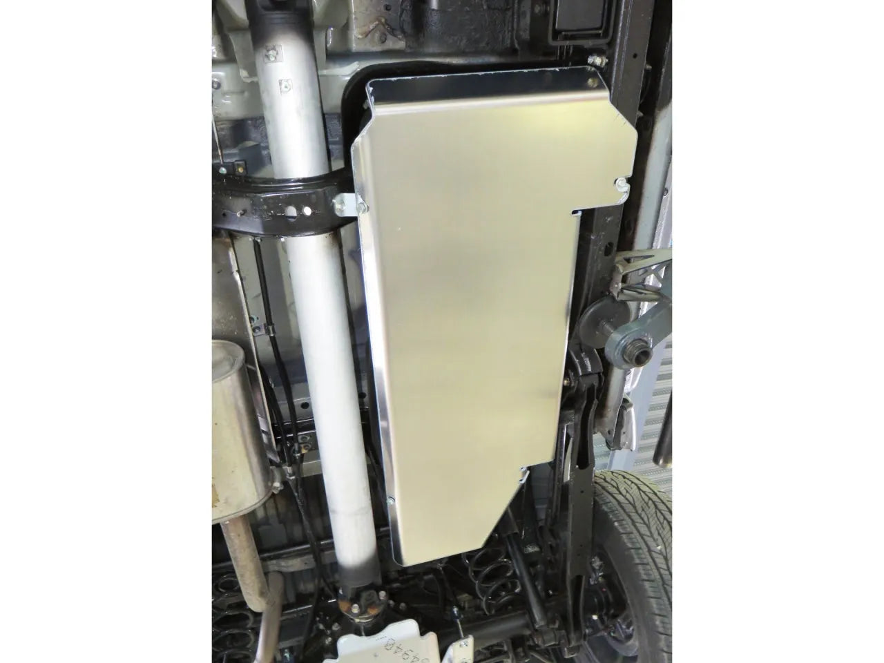 Blindage Réservoir N4 Offroad 6mm Aluminium - Nissan Navara D23 sur Xperts4x4 Accessoires 4x4 Off-Road