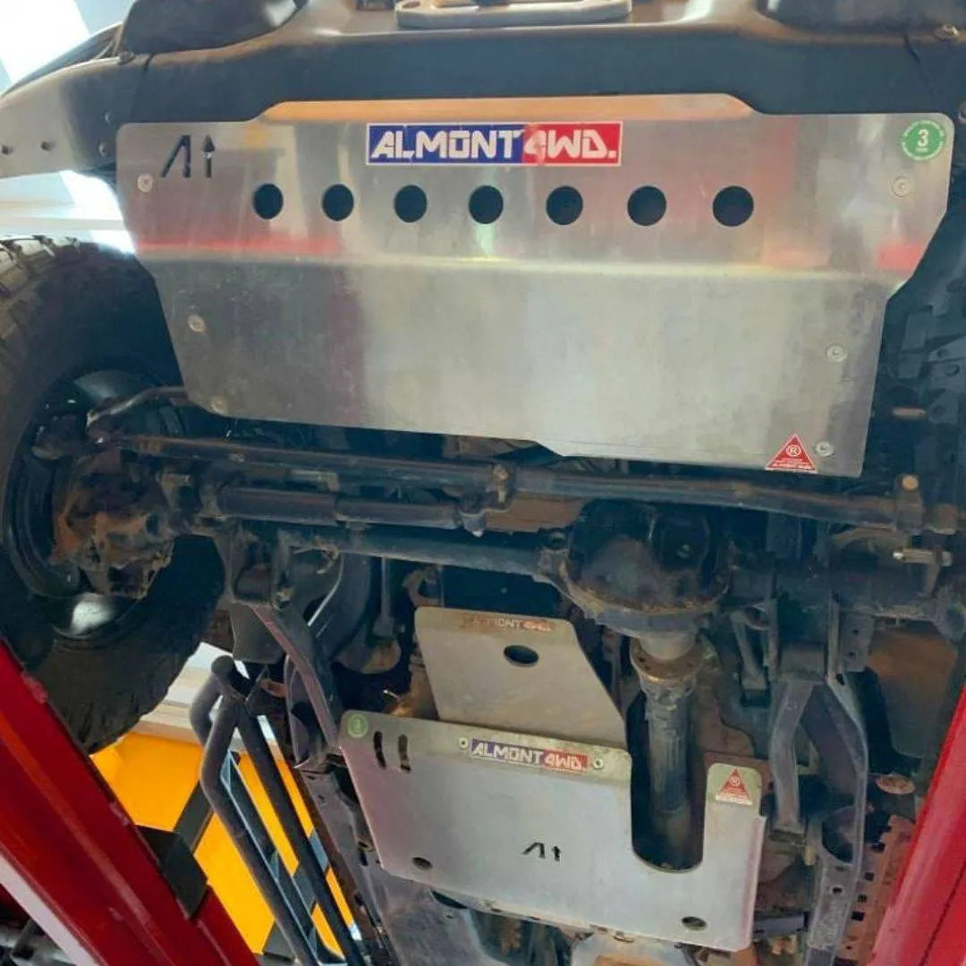 Jeep Wrangler JK & J8 | Protection Almont4wd Carter Moteur Diesel sur Xperts4x4 Accessoires 4x4 Off-Road