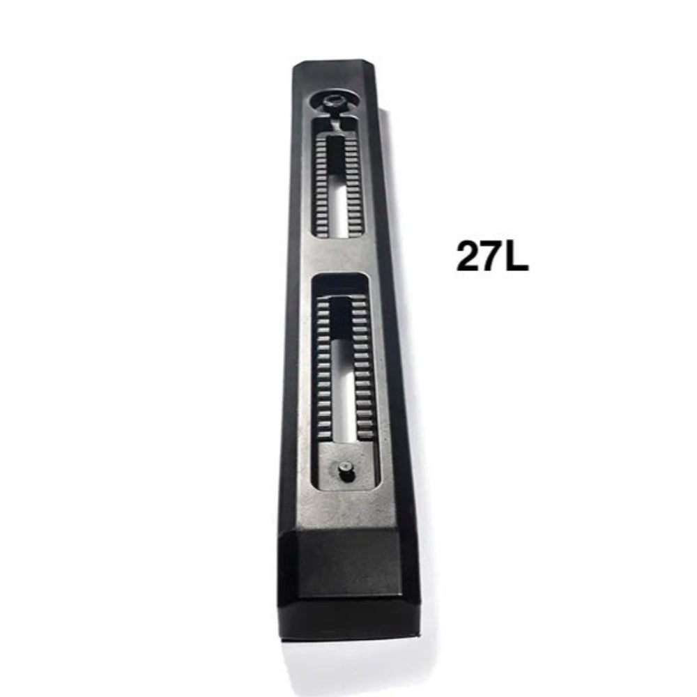 Réservoir d’Eau Latéral avec Pompe 12V Intégrée sur Xperts4x4 Accessoires 4x4 Off-Road