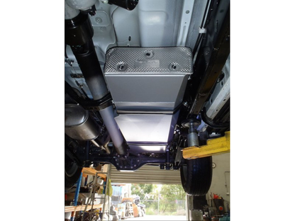 Réservoir de remplacement LRA 135L Nissan Navara NP300 sur Xperts4x4 Accessoires 4x4 Off-Road