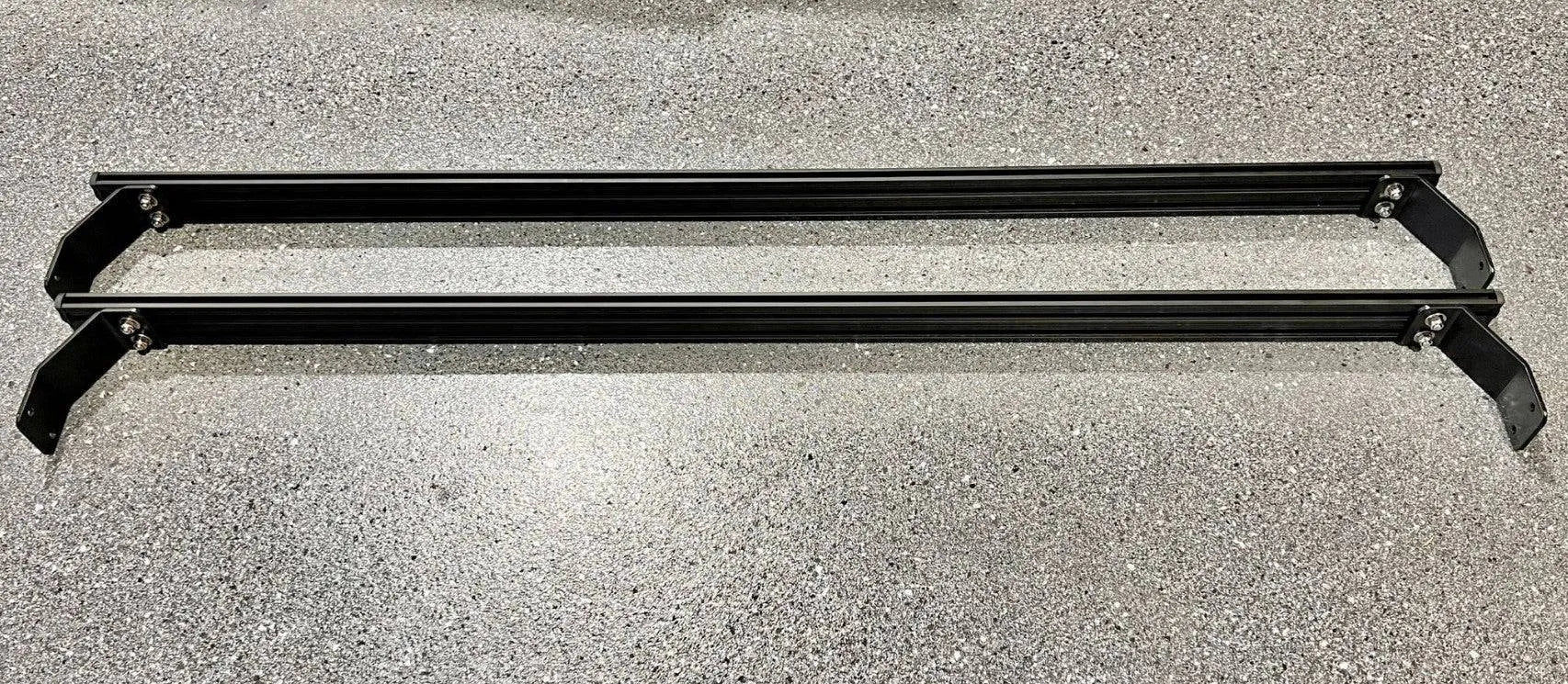 Tente de toit BOSS avec barres de toit | Campboss 4x4 | 2330mm x 1480mm sur Xperts4x4 Accessoires 4x4 Off-Road