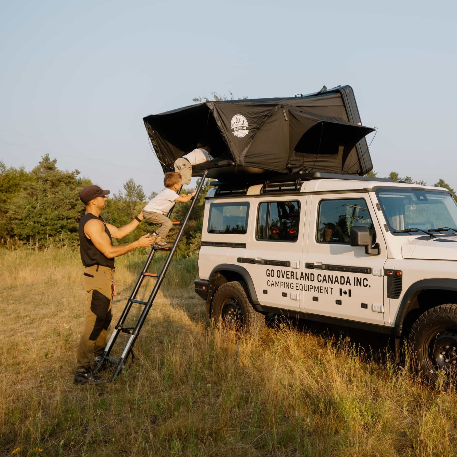 Tente de Toit Expedition L – Go Overland Canada - 3/4 Places sur Xperts4x4 Accessoires 4x4 Off-Road