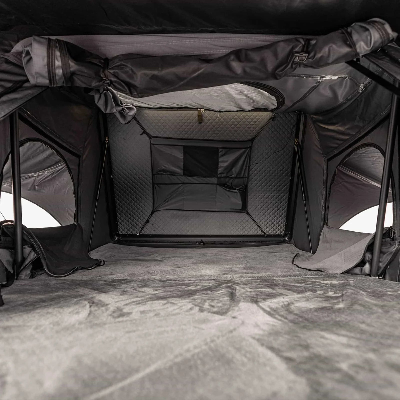 Tente de Toit Expedition M – GO Overland Canada (2-3 Places) sur Xperts4x4 Accessoires 4x4 Off-Road