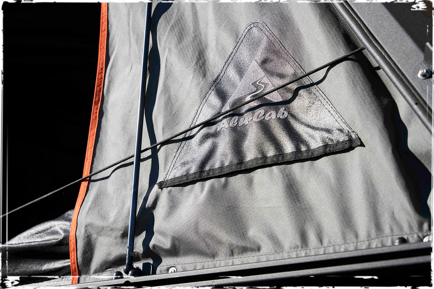 Tente de toit Family RT-4S ALU-CAB 4 places – Confort & Aventure sur Xperts4x4 Accessoires 4x4 Off-Road