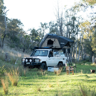 Tente de toit Rigide 2100 x 1300mm  RHINORACK sur Xperts4x4 Accessoires 4x4 Off-Road