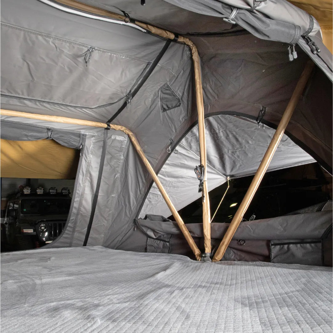 Tente de toit Souple SNUG YOSEMITE 190 (190 x 310 x 126 cm) sur Xperts4x4 Accessoires 4x4 Off-Road