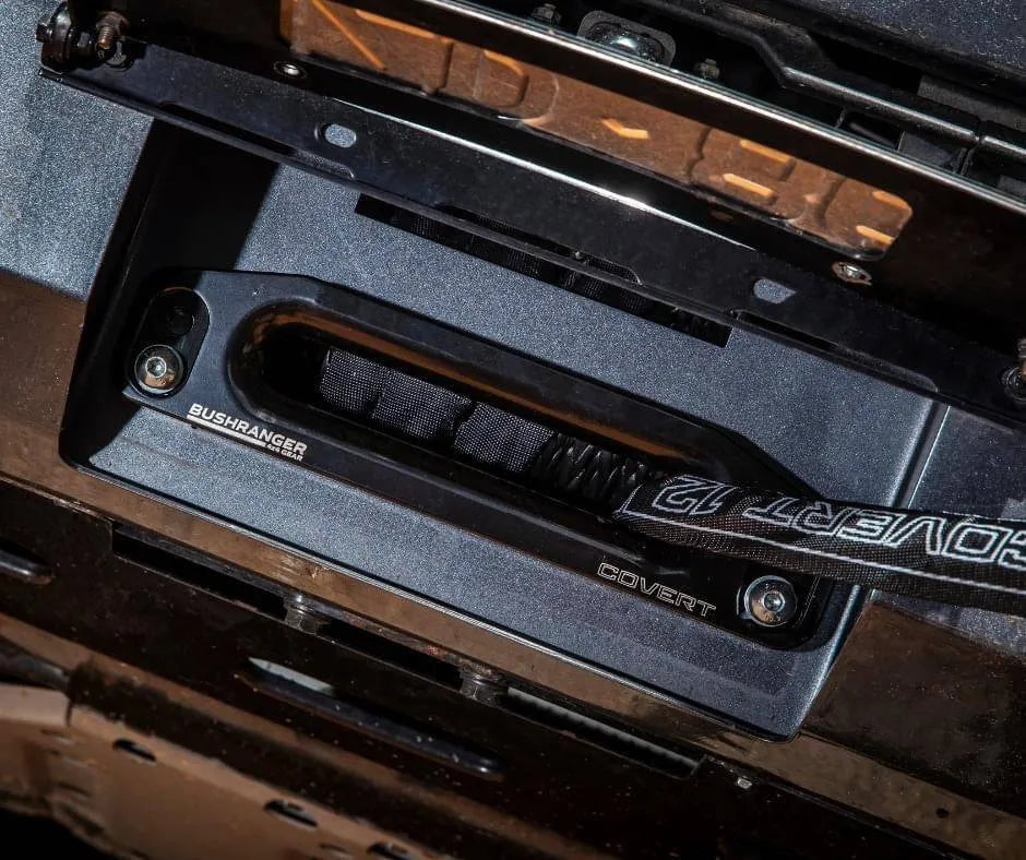 Treuil COVERT 12 Bushranger | 12V | 5443 KG | Cable Acier sur Xperts4x4 Accessoires 4x4 Off-Road