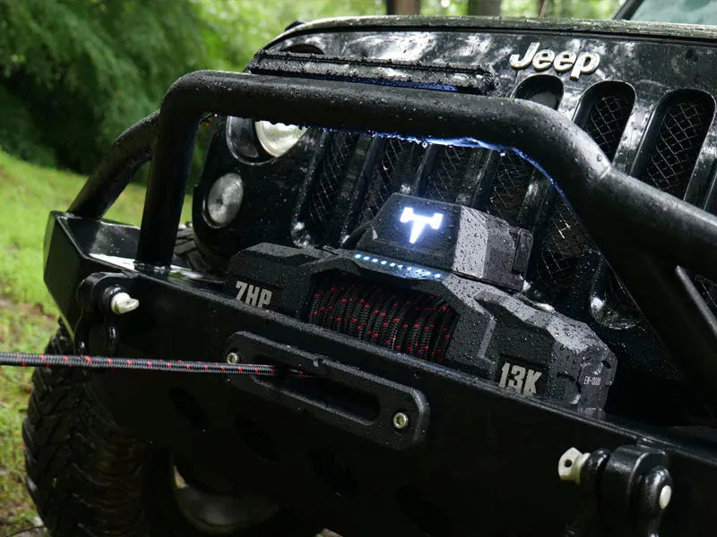 Treuil T-MAX EWI13000S TITAN FORCE VIEW | 5.9T | Câble Synthétique | 12V sur Xperts4x4 Accessoires 4x4 Off-Road