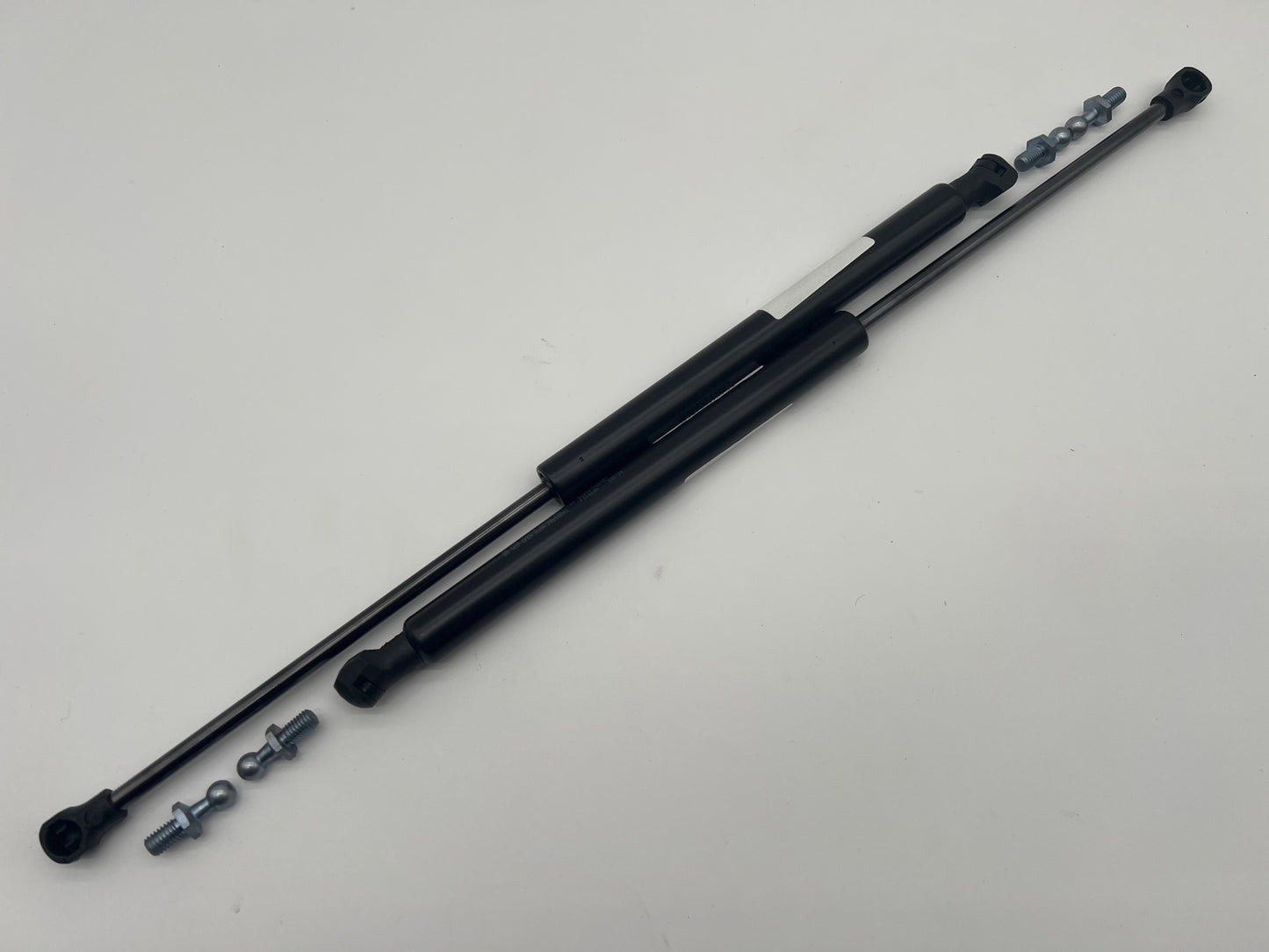 Vérins capot adaptables HDJ100 HDJ80 KDJ120 KDJ150 Y61 N4-Offroad sur Xperts4x4 Accessoires 4x4 Off-Road