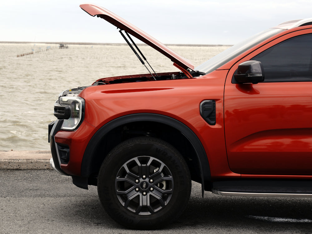 Vérins de Capot AEROKLAS 4x4 | Automatique | Durable sur Xperts4x4 Accessoires 4x4 Off-Road