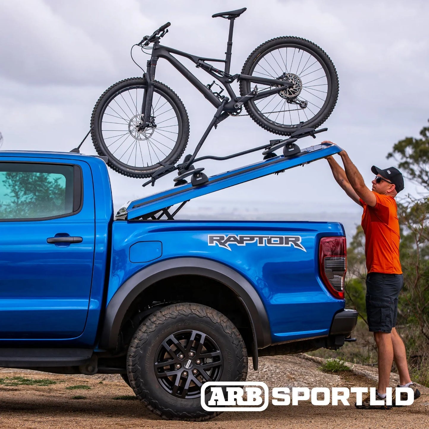 Couvre benne coffre - Sportlid V ARB + système de rails - Ford Ranger 2012+ / Raptor 2018+ sur Xperts4x4 Accessoires 4x4 Off-Road